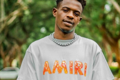 Silas Mavende hitmaker Saintfloew reported to have impregnated a one night stand random girl he met at a club