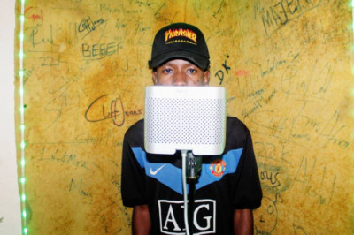 Meet Yung  Fleaky:Biography,Age,Songs,Gallary,Contacts-Zimmagazine