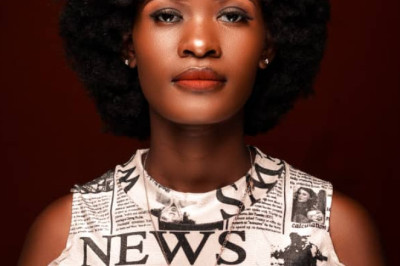 From Vintage to Vogue: Yvette Shonhai's Journey to Becoming a Fashion Model-Zimmagazine