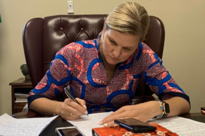 Mzembi claims ‘dismal failure’ Kirsty Coventry “is kept in Cabinet by her skin”-Zimmagazine