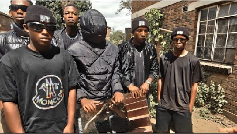 Four zero REMIX - Bling4, Mr attention, Holyten , Washaa T, Hwinza, Enotale grim